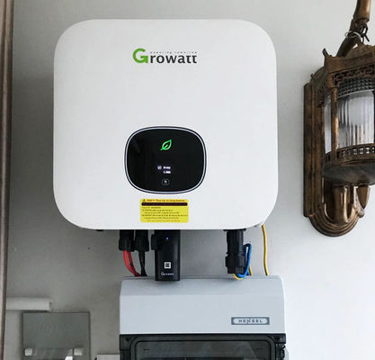 Growatt MOD 10000TL3-X Inverter solare di uscita trifase con IP66 ed efficienza MPPT