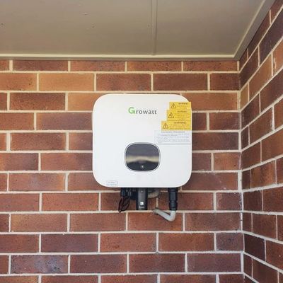 Growatt MOD 10000TL3-X Inverter solare di uscita trifase con IP66 ed efficienza MPPT