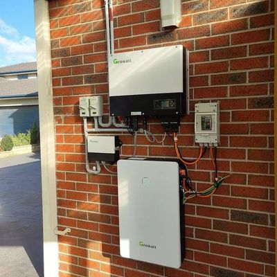 Home Batteria agli ioni di litio 51.2V con materiale anodo LFP e protezione BMS integrata