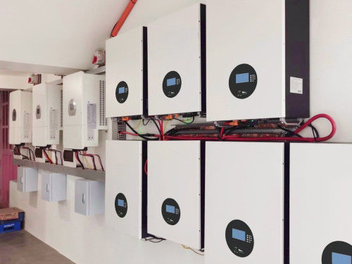 51.2V Lifepo4 batteria agli ioni di litio con Smart BMS per la casa e tutto in uno
