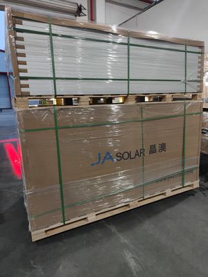 JA Solar JAM72D42 LB 610 615 620 625 630 635 Watt Bifaciale doppio vetro tipo N pannello solare TOPCon